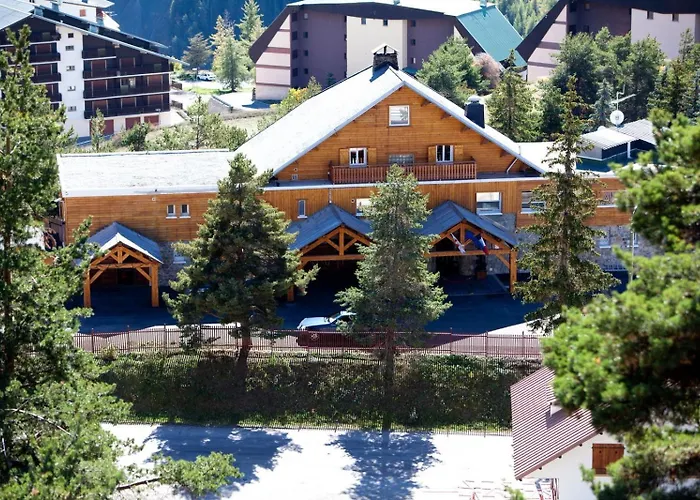 Hotel Restaurant Le Chalet D'Auron Et Spa Inclus