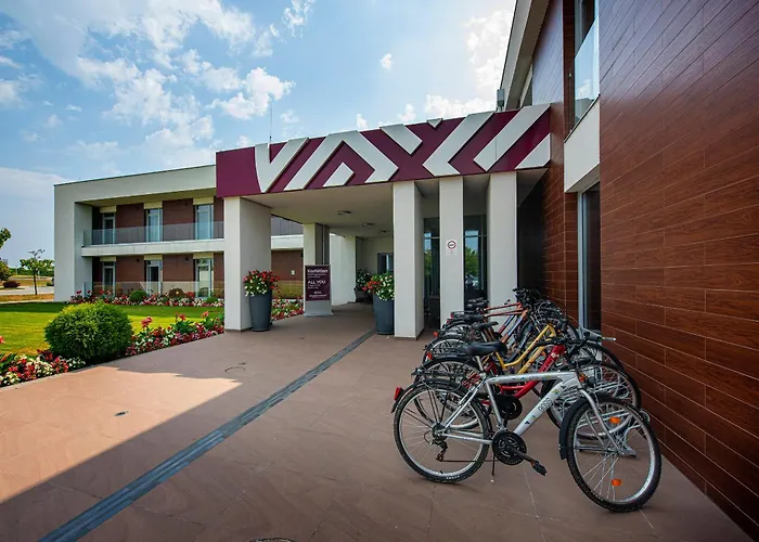 Outlet Hotel Polgar
