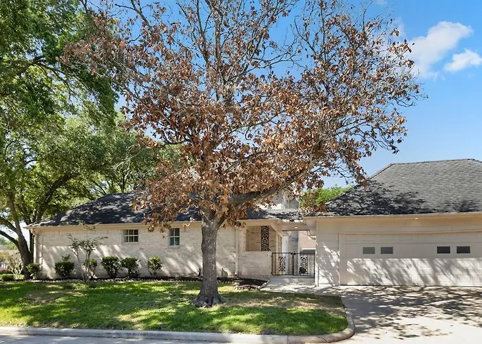 Houston Luxury 4Br/3Ba And Pool