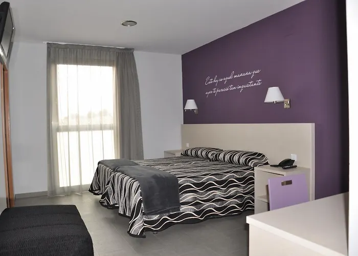 Hotel Hm Alfaro