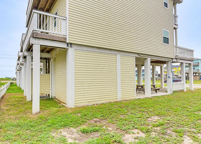 Serene Surfside Beach Retreat W/ Ocean Views!