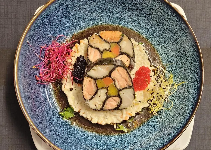 Logis - Le Neptune Hotel & Restaurant
