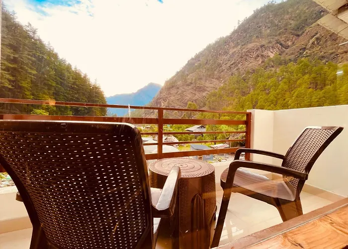 Hotel New Panchali With Mountain View By Winterline, Kasol