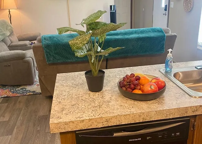 Private Cozy Hideaway With Deck Escape Austin 35Mi