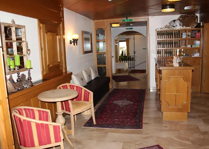 Superior Hotel Persal