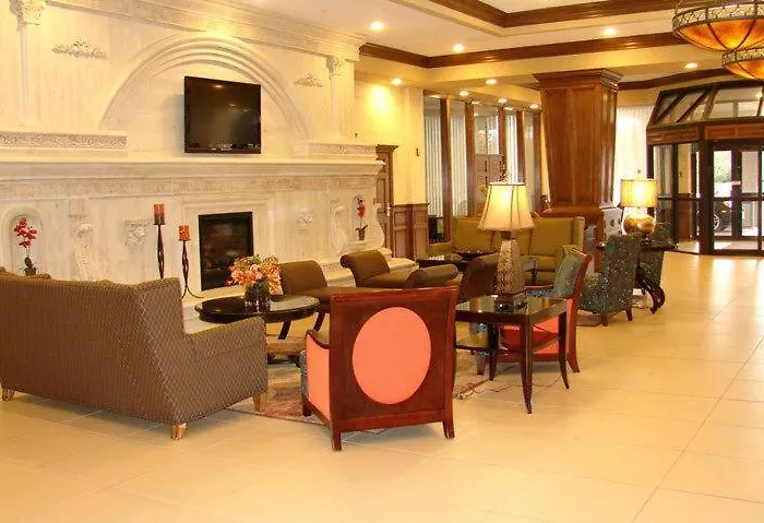 Decatur Conference Center And Hotel