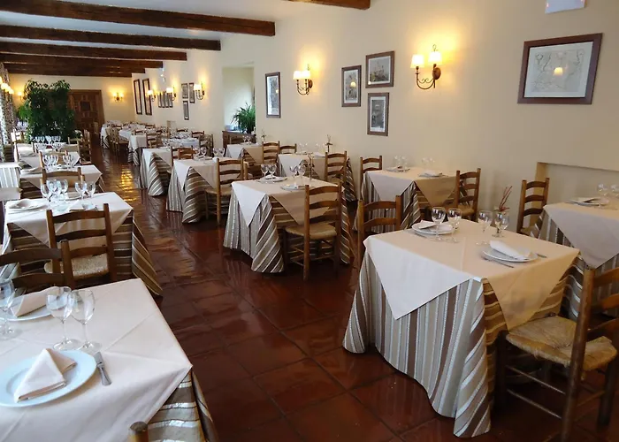 Hotel Monasterio De Leyre
