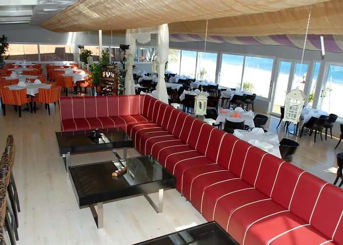 Sacallis Inn Beach Hotel