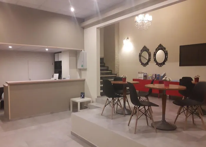 Achillion Hotel Piraeus