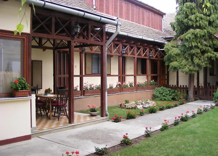 Hotel Fama