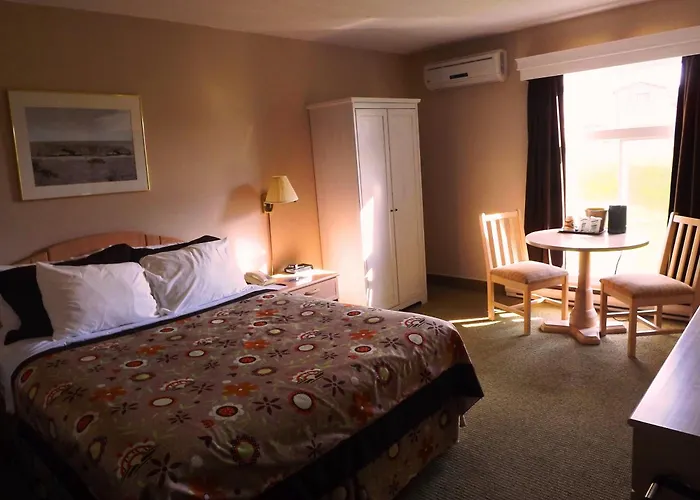 Ocean View Hotel
