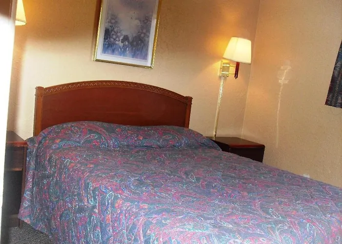 Western Ridge Motel