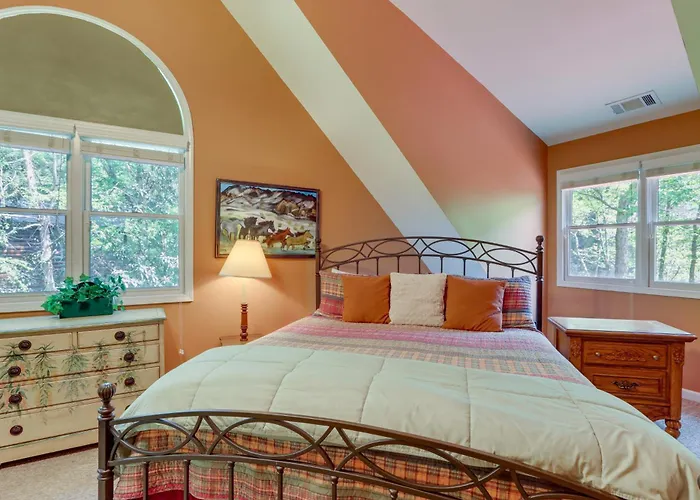 Private Cartecay River Home W/ Hot Tub & Game Room