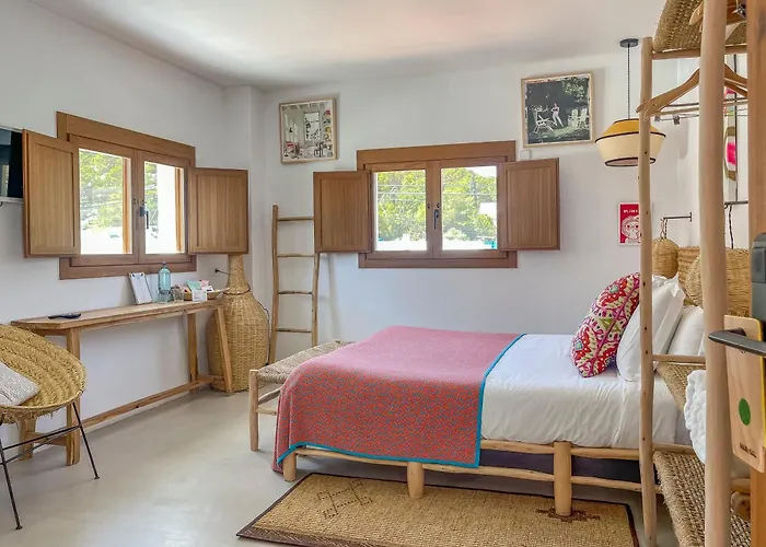Hostal Mar Y Sal (Adults Only)