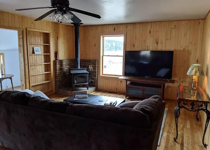 Beautiful Quiet Getaway In Dark Skies Community. Perfect For A Relaxing Stay In The Mountains