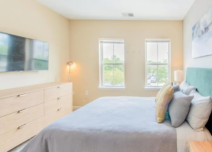 Landing Modern Apartment With Amazing Amenities