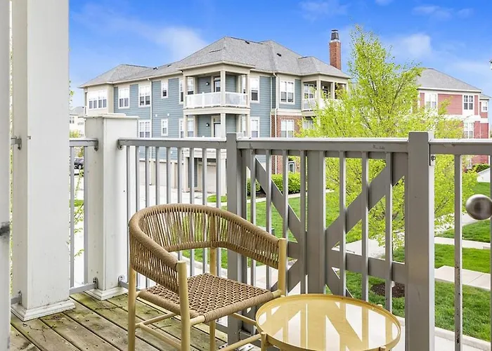 Landing Modern Apartment With Amazing Amenities