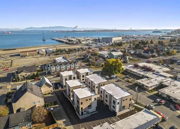 Brand New Fully Updated Condo 904 In Anacortes