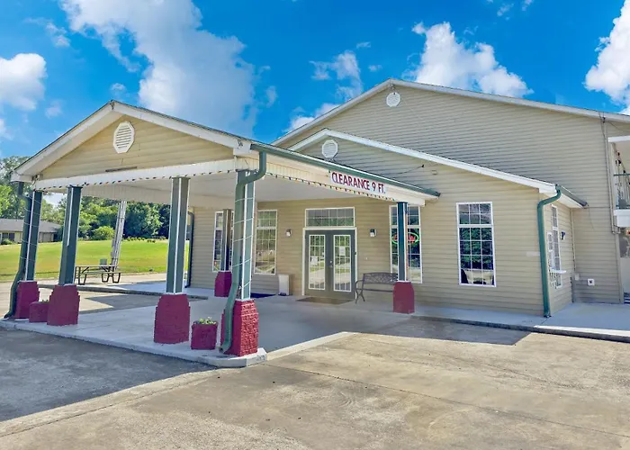Garden Inn And Suites Near Callaway Gardens Pine Mountain