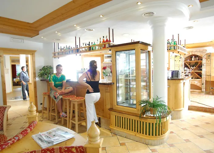 Hotel Falzares
