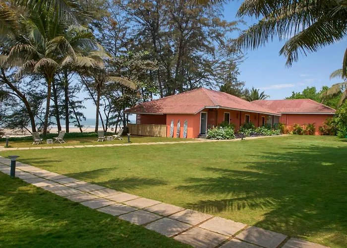 Mandrem Beach Resort, A Member Of Radisson Individuals Retreat