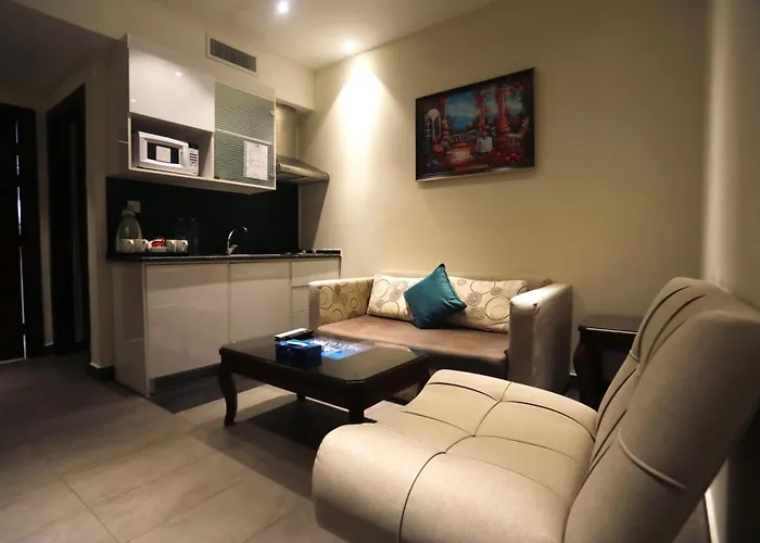 Naylover Hotel Suites
