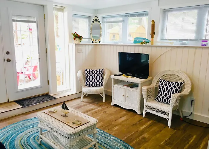Clear Pond Suite