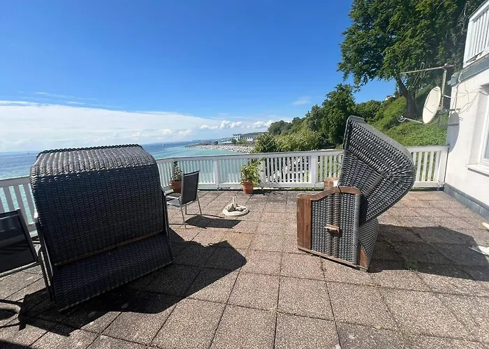 Faehrblick - Pension Direkt Am Wasser