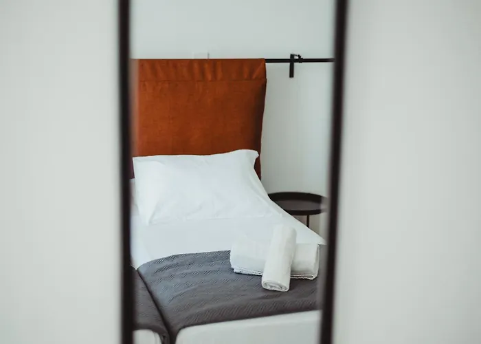 Ovis Hotel Apartments