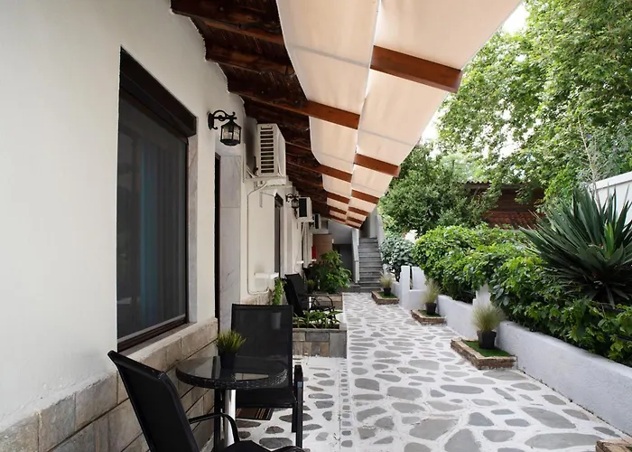 Ostria Hotel