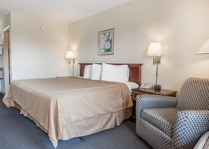 Quality Inn Thomson