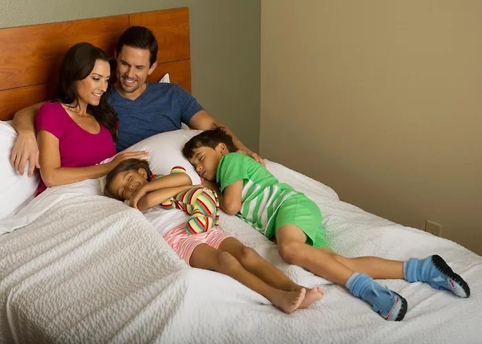 Woodspring Suites College Station