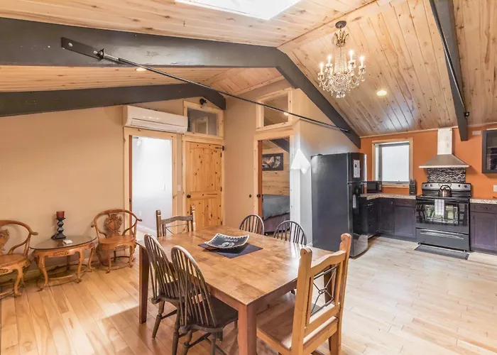 Lotus Mountain Suites The Gallery