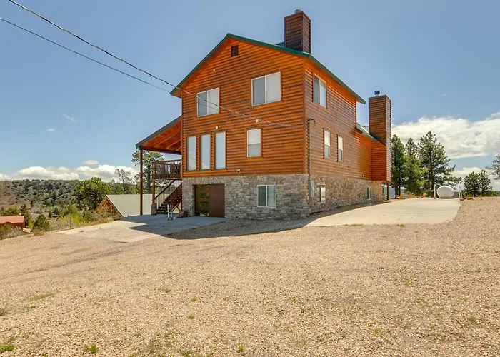 Lakeview Escape 1 Mi To Panguitch Lake!