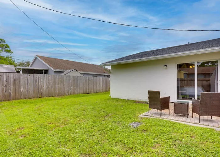 Pet-Friendly Jupiter Townhome, 6 Mi To Beaches!