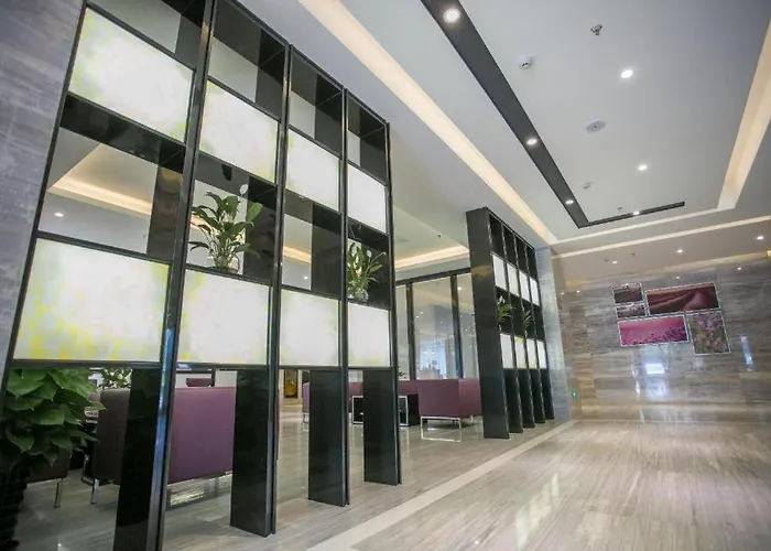 Lavande Hotels-Qionghai Boao