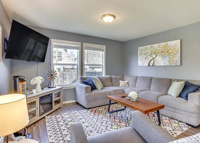 Charming Mcminnville Home - Walk To Wineries!