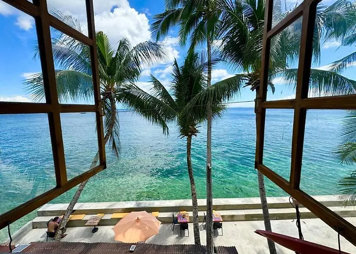 White Knight Seaview Room