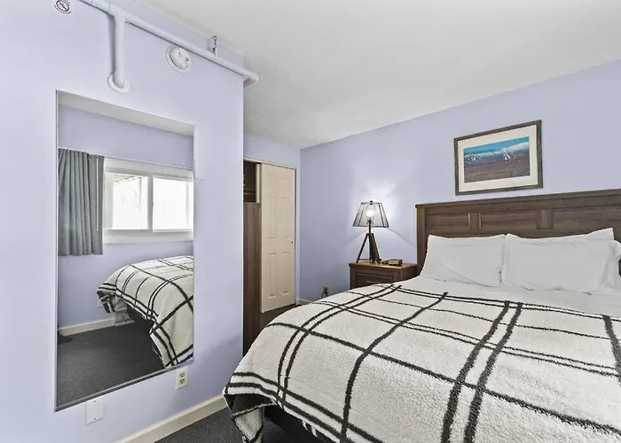Stowe Ski Chalet - 3Br With In Unit Sauna