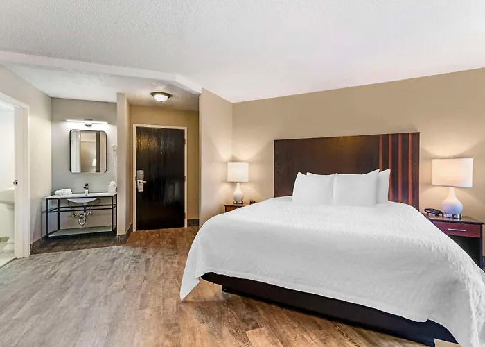 Black Bear Inn, An Ascend Collection Hotel
