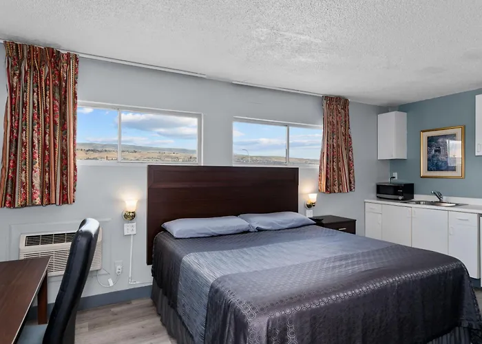 Holiday Lodge Wenatchee