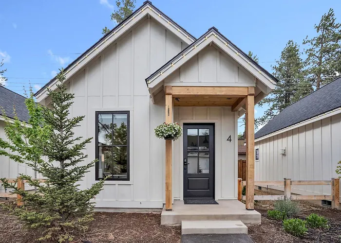The Scout Boutique Cottages