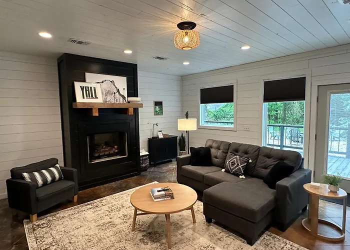 The Riser - Brand New Modern Hideaway In Broken Bow