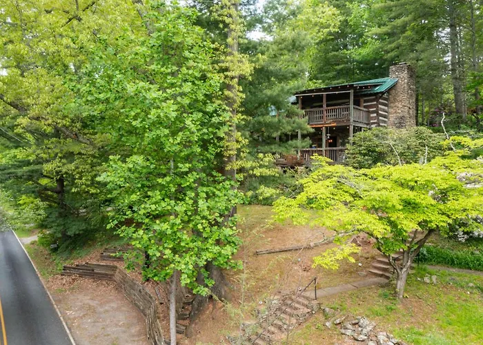 Old Chestnut Cabin At Lake Junaluska