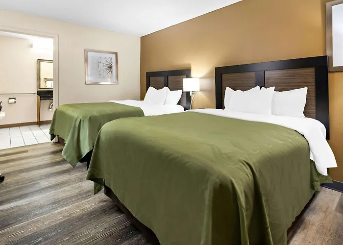 Quality Inn Decatur River City