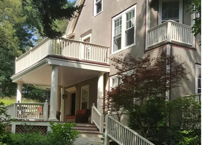Harvard House-The Gathering Place