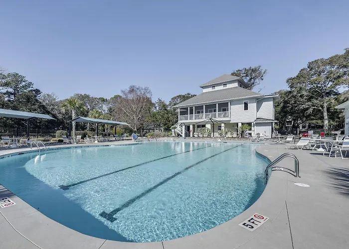 Sunset Beach Golf Condo W/ Pool ~ 2 Mi To Beach!
