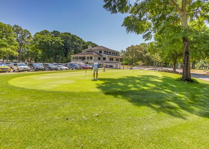 Sunset Beach Golf Condo W/ Pool ~ 2 Mi To Beach!
