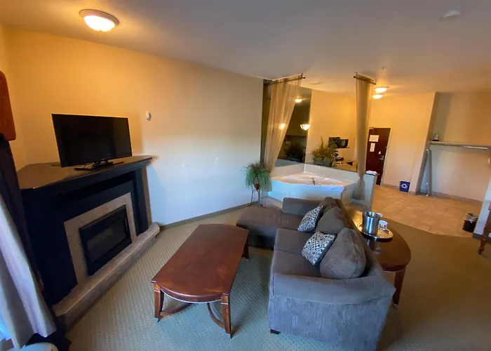 Ramada By Wyndham Westlock