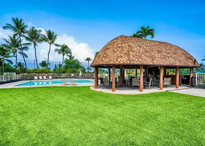 Newly Renovated Condo With Sup Paddle Boards And Golf Clubs Included